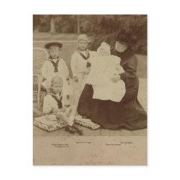 Small Queen Victoria With 'york' Grandchildren Ca. 1900 Postinvitations Front View